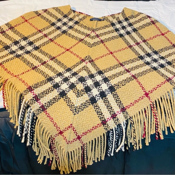 Burberry Nova Check Cashmere and Wool Poncho/Shawl - Picture 6 of 8